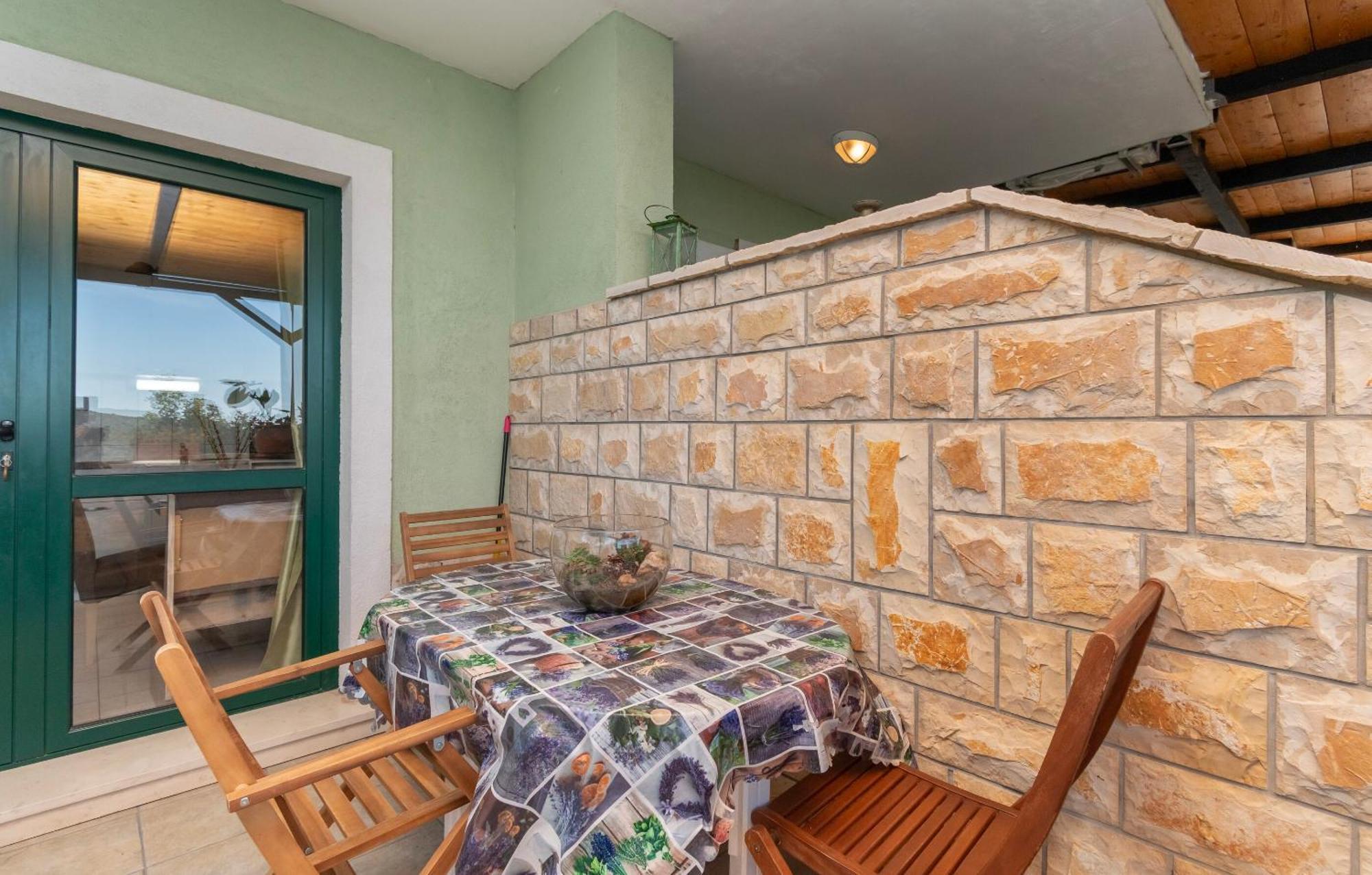 Apartments Toni Maslinica Εξωτερικό φωτογραφία